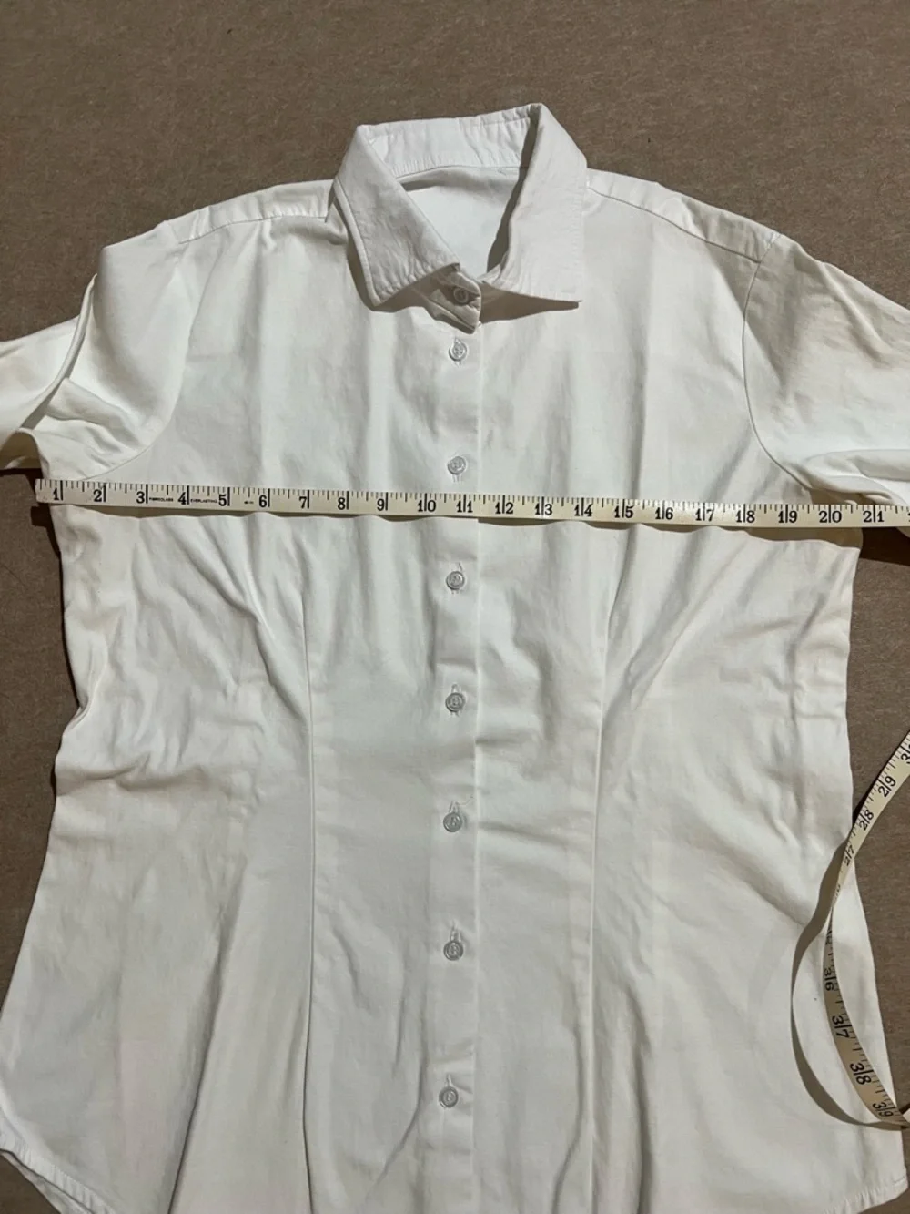 Tailor made Women’s Classic White Button-Down Shirt in Stretch Cotton Blend - Picture 5 of 7